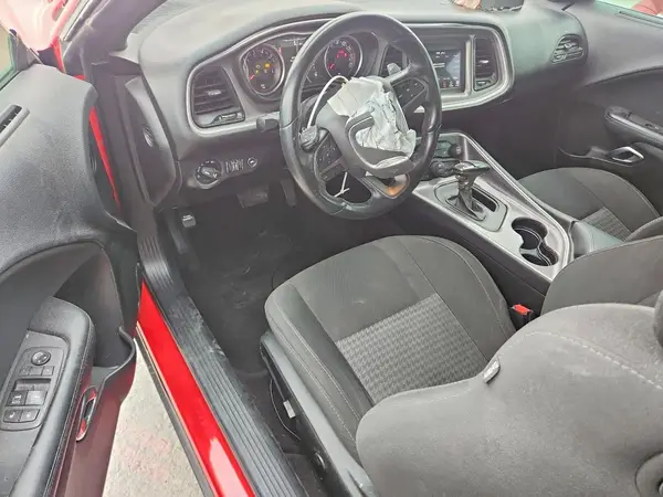 2C3CDZBT8KH573700 2019 DODGE CHALLENGER - Image 8