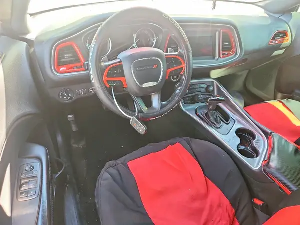 2C3CDZBT8KH632289 2019 DODGE CHALLENGER - Image 8