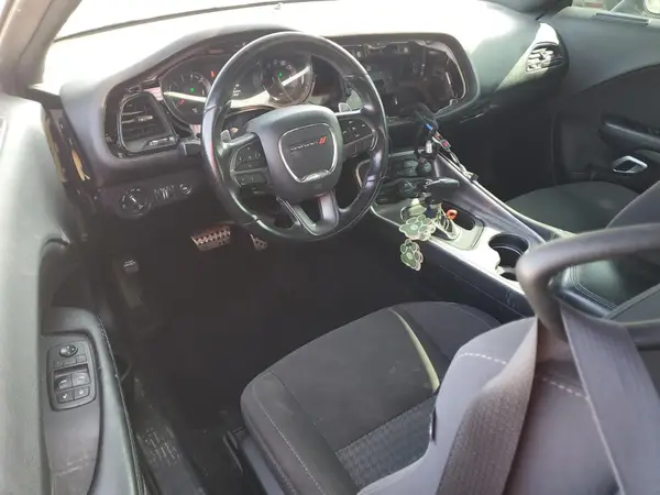 2C3CDZBT8KH649674 2019 DODGE CHALLENGER - Image 8