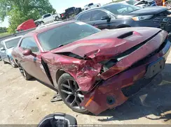 2C3CDZBT8KH655393 2019 DODGE CHALLENGER