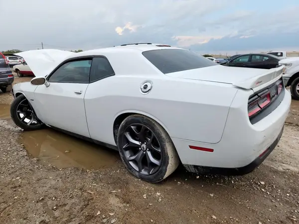 2C3CDZBT8KH708562 2019 DODGE CHALLENGER - Image 2