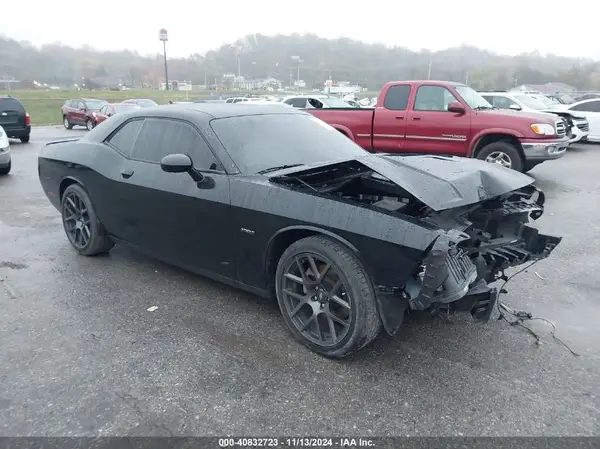 2C3CDZBT8KH747653 2019 DODGE CHALLENGER - Image 1