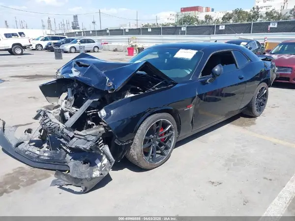 2C3CDZBT8LH211223 2020 DODGE CHALLENGER - Image 2