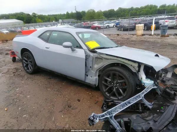2C3CDZBT8MH564773 2021 DODGE CHALLENGER - Image 1