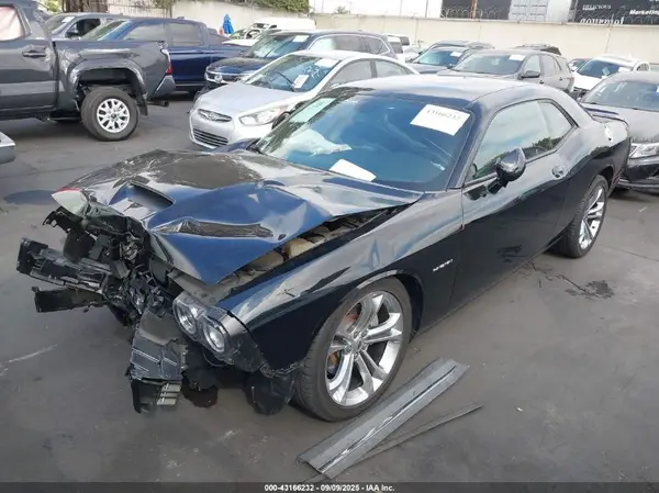 2C3CDZBT8MH571335 2021 DODGE CHALLENGER - Image 2