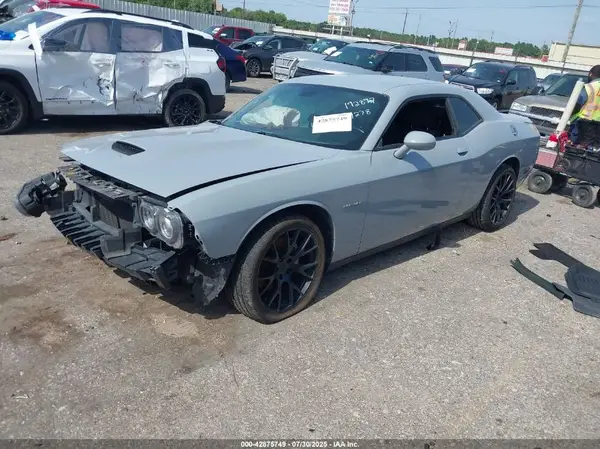 2C3CDZBT8MH593819 2021 DODGE CHALLENGER - Image 2