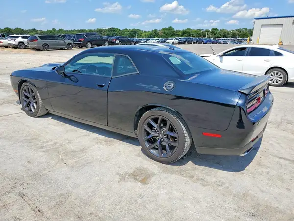 2C3CDZBT8MH631422 2021 DODGE CHALLENGER - Image 2