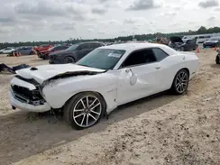 2C3CDZBT8NH230776 2022 DODGE CHALLENGER