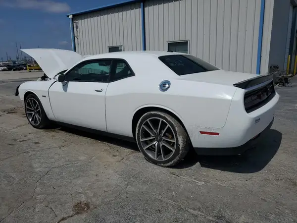 2C3CDZBT8PH504190 2023 DODGE CHALLENGER - Image 2