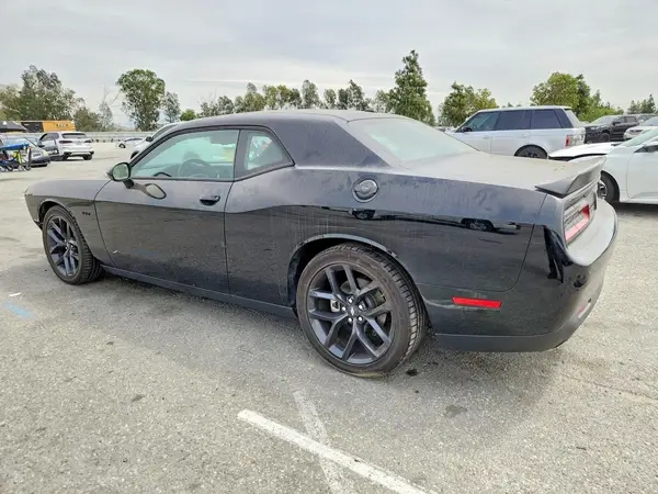 2C3CDZBT8PH594313 2023 DODGE CHALLENGER - Image 2