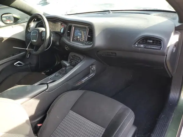 2C3CDZBT8PH605990 2023 DODGE CHALLENGER - Image 8