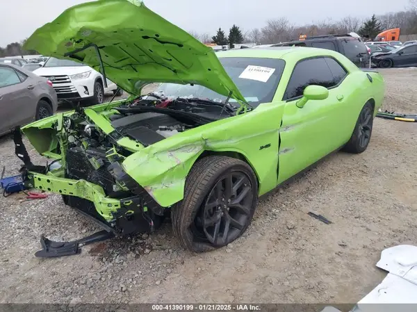 2C3CDZBT8PH669219 2023 DODGE CHALLENGER - Image 2