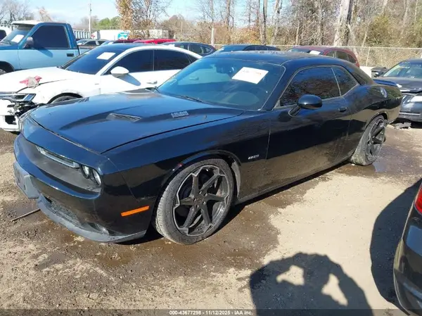 2C3CDZBT9GH117471 2016 DODGE CHALLENGER - Image 2