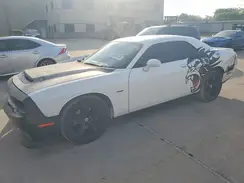 2C3CDZBT9GH138224 2016 DODGE CHALLENGER