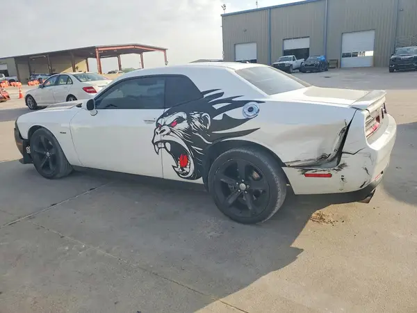 2C3CDZBT9GH138224 2016 DODGE CHALLENGER - Image 2
