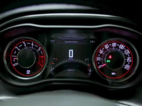 2C3CDZBT9GH153550 2016 DODGE CHALLENGER - Image 8