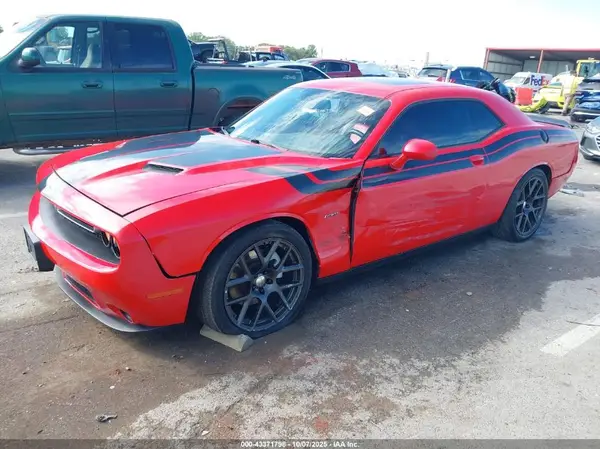 2C3CDZBT9GH214038 2016 DODGE CHALLENGER - Image 2