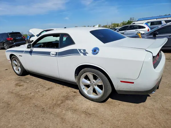 2C3CDZBT9GH326404 2016 DODGE CHALLENGER - Image 2