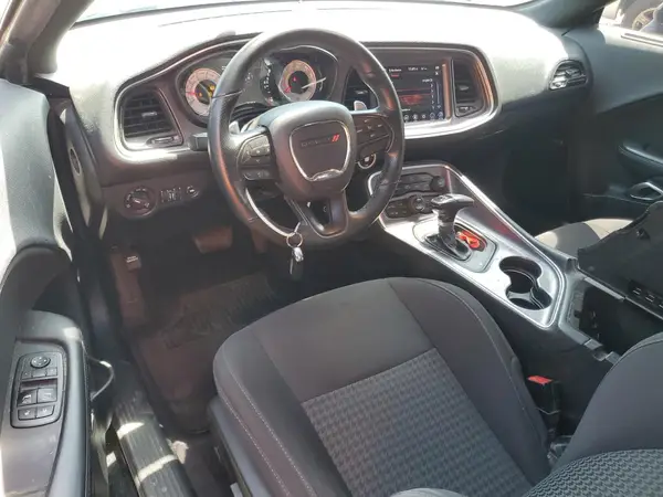 2C3CDZBT9HH531688 2017 DODGE CHALLENGER - Image 8
