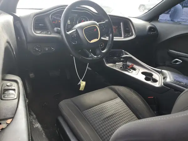 2C3CDZBT9HH572631 2017 DODGE CHALLENGER - Image 8