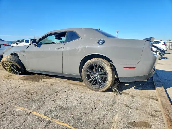 2C3CDZBT9JH112472 2018 DODGE CHALLENGER - Image 2