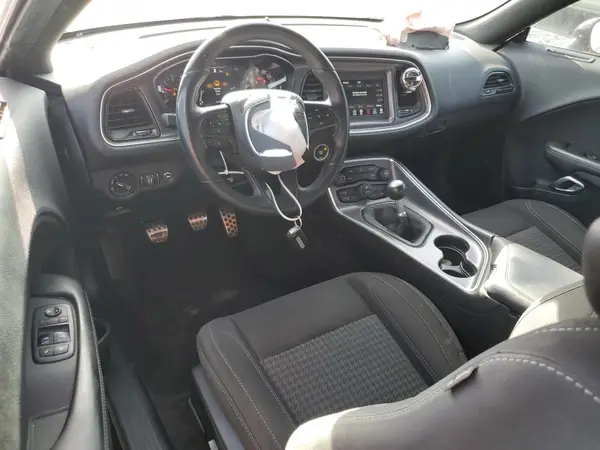 2C3CDZBT9JH298207 2018 DODGE CHALLENGER - Image 8