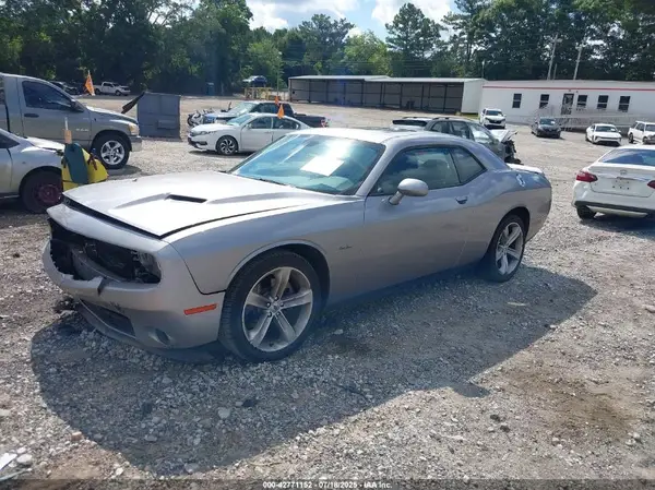 2C3CDZBT9JH300893 2018 DODGE CHALLENGER - Image 2