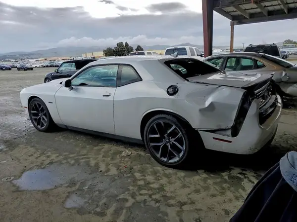 2C3CDZBT9KH503459 2019 DODGE CHALLENGER - Image 2