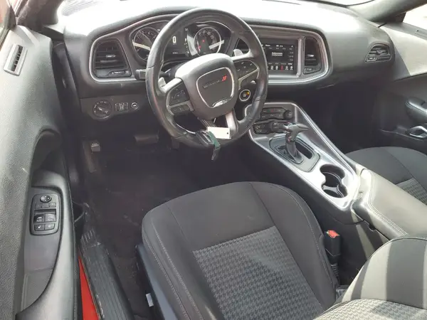 2C3CDZBT9KH573639 2019 DODGE CHALLENGER - Image 8