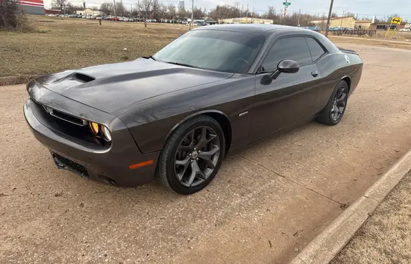 2C3CDZBT9KH578307 2019 DODGE CHALLENGER - Image 2