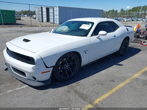 2C3CDZBT9LH105895 2020 DODGE CHALLENGER - Image 2