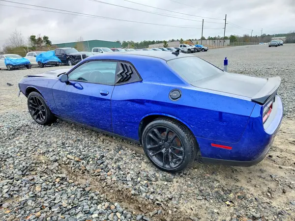 2C3CDZBT9LH227107 2020 DODGE CHALLENGER - Image 2