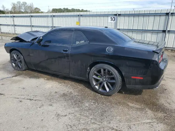 2C3CDZBT9MH677003 2021 DODGE CHALLENGER - Image 2