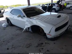 2C3CDZBT9NH164299 2022 DODGE CHALLENGER