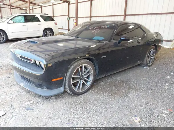 2C3CDZBT9PH504084 2023 DODGE CHALLENGER - Image 2