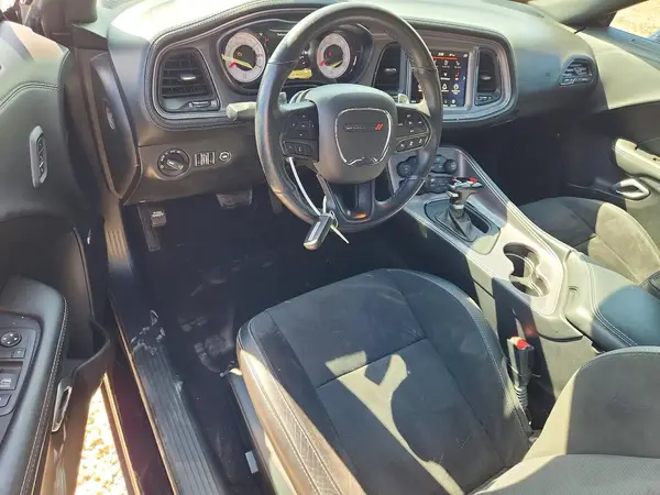 2C3CDZBT9PH527302 2023 DODGE CHALLENGER - Image 8