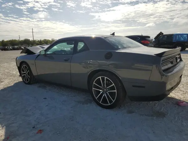 2C3CDZBT9PH611054 2023 DODGE CHALLENGER - Image 2
