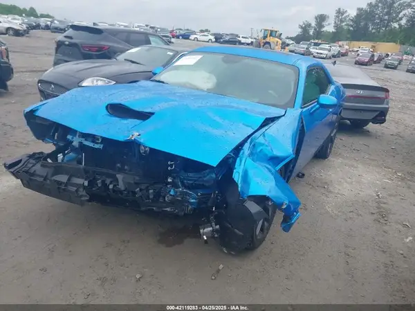 2C3CDZBT9PH658617 2023 DODGE CHALLENGER - Image 2