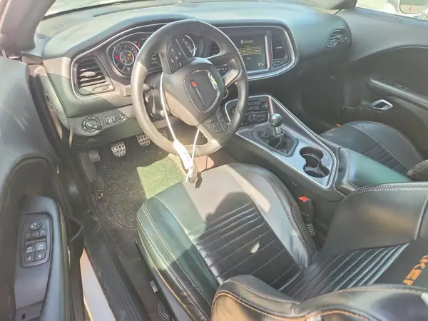 2C3CDZBTXGH201556 2016 DODGE CHALLENGER - Image 8