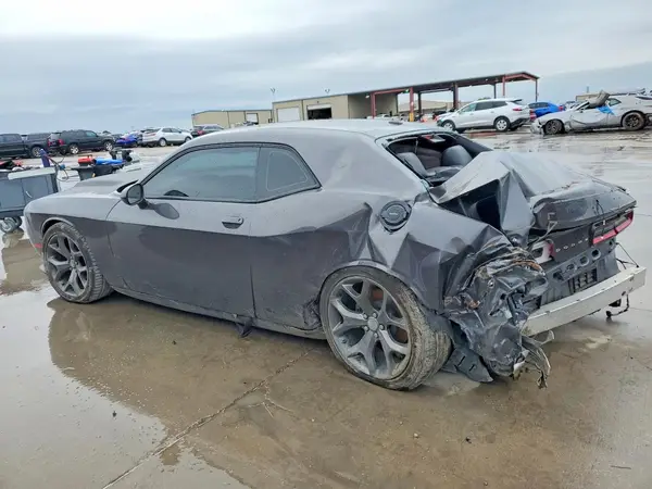 2C3CDZBTXGH230877 2016 DODGE CHALLENGER - Image 2
