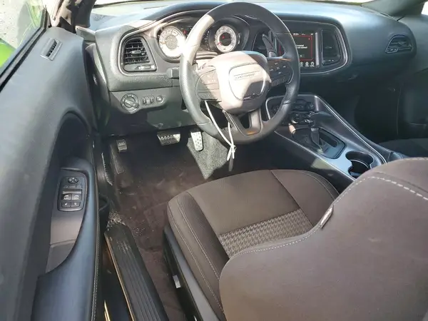 2C3CDZBTXHH560424 2017 DODGE CHALLENGER - Image 8