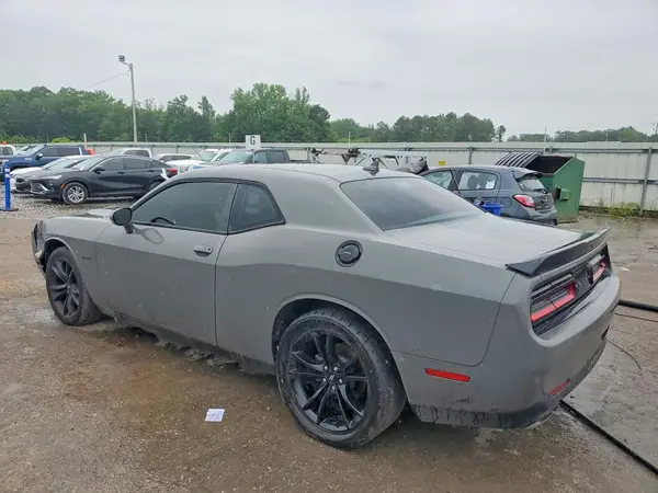 2C3CDZBTXHH573870 2017 DODGE CHALLENGER - Image 2