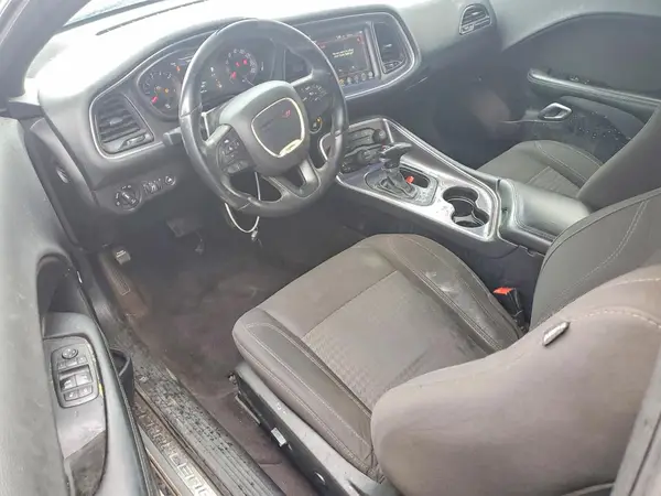 2C3CDZBTXHH573870 2017 DODGE CHALLENGER - Image 8