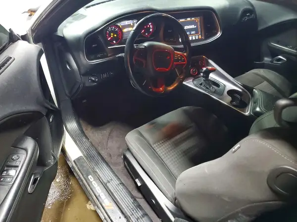 2C3CDZBTXHH604938 2017 DODGE CHALLENGER - Image 8