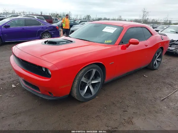 2C3CDZBTXJH165939 2018 DODGE CHALLENGER - Image 2