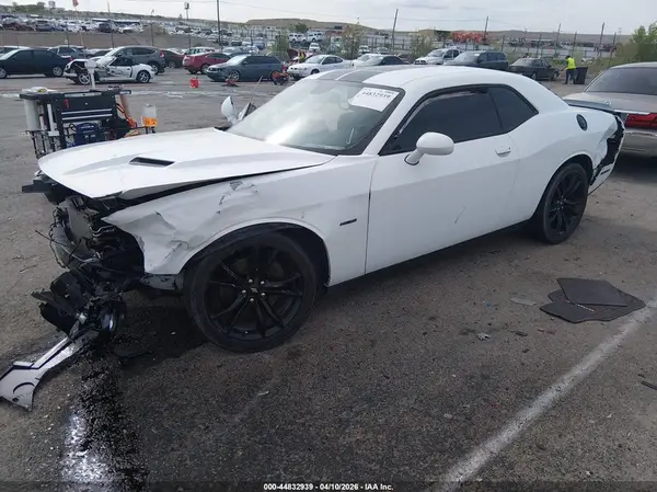 2C3CDZBTXJH217005 2018 DODGE CHALLENGER - Image 2