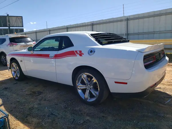 2C3CDZBTXJH225086 2018 DODGE CHALLENGER - Image 2