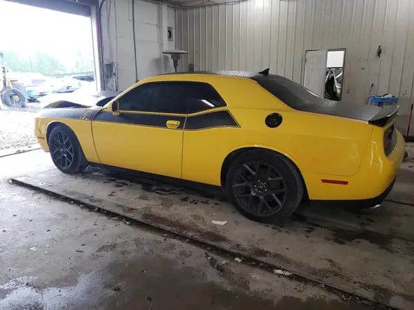 2C3CDZBTXJH255236 2018 DODGE CHALLENGER - Image 2