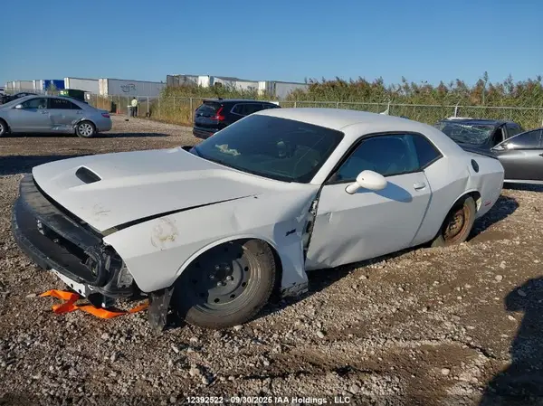 2C3CDZBTXPH525445 2023 DODGE CHALLENGER - Image 2