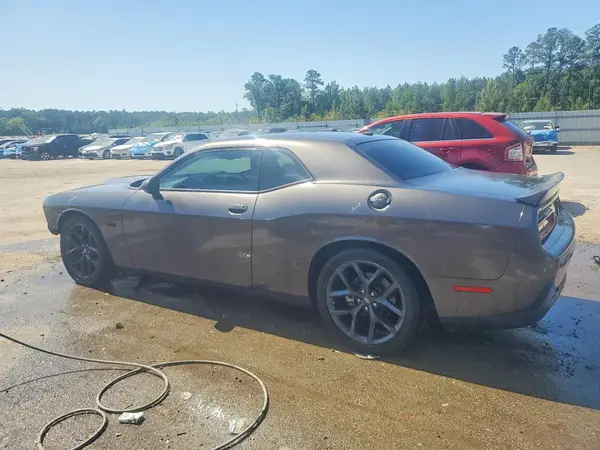 2C3CDZBTXPH679010 2023 DODGE CHALLENGER - Image 2